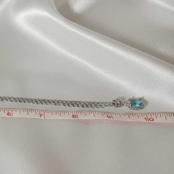 Silver and Aquamarine March Birthstone Drop Pendant Fashion Necklace NWOT - Picture 3 of 8